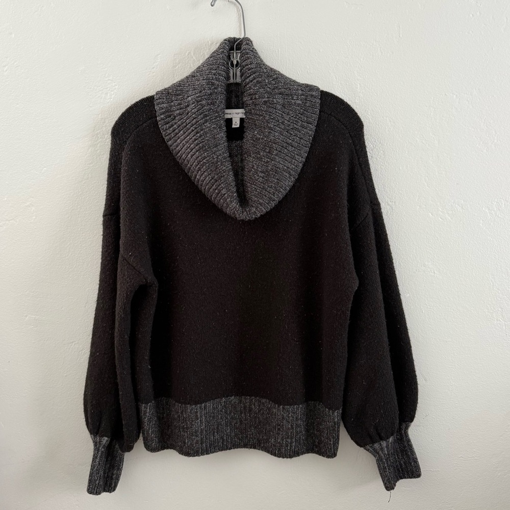 Express  x negin mirsalehi turtleneck with balloon sleeve size Medium